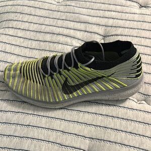 Nike Flyknit Running Shoe - Black and Lime Green